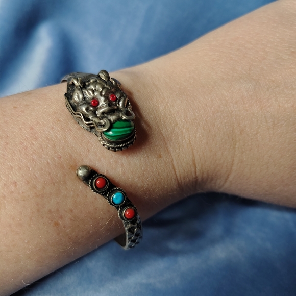 Smithsonian Jewelry - Smithsonian Retro Tibetan Sterling Silver Dragon Adjustable Arm Cuff Bracelet